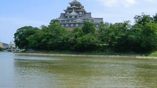 岡山城と旭川