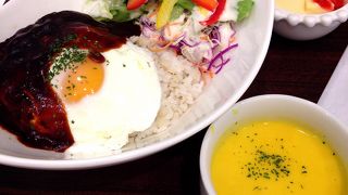 うめきたで気軽にカフェめしを楽しみたいならここ！