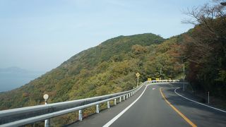 周囲は遠くまで見渡せてだんだん上がっていく感じがすばらしいです