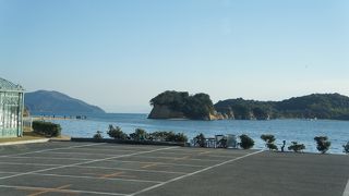 干潮を待つ行列が出来ていました