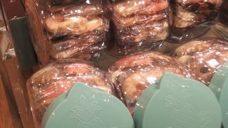 バラマキ土産に