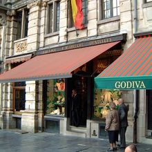 ベルギーレース屋さん