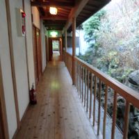 部屋の前の廊下