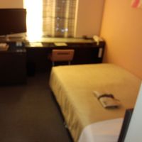 やや狭いですが新しくて小奇麗です。