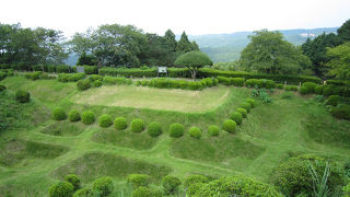 見晴らしのいい城跡。