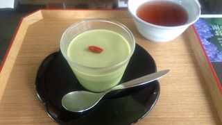 岩津天満宮境内にあるのんびりできるカフェ