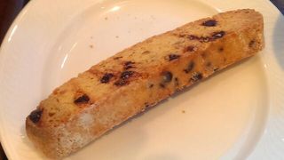 西口の喧騒から離れて、ゆったりカフェ♪