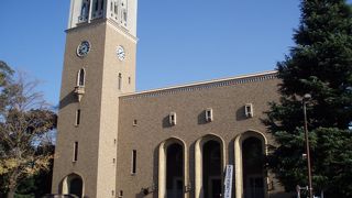 憧れの早稲田、シンボルの時計塔が歴史を感じます。