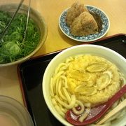 駅近で朝からやっているので食べ歩きにもってこい！