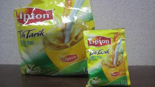 開封された商品と、たむろするインド人に注意！