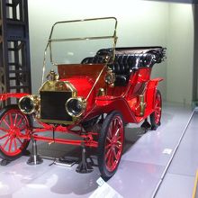 これがT型。ホントに動くんだからスゴイ。