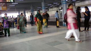 インド最初の地下鉄です