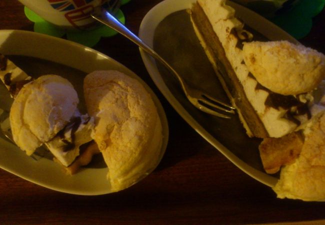 手頃な価格でおしゃれなスイーツがたくさんあります。