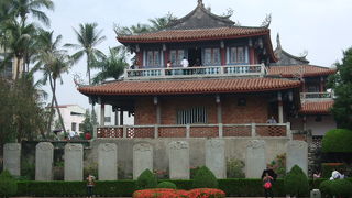 現在台南で最も有名な古蹟「赤&#65533;斬楼」