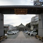 明石藩主越前松平家の菩提寺