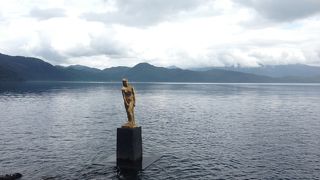 湖畔周遊ドライブがおすすめ