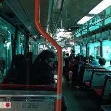 搭乗するまでの移動にこのバスを遣いました。