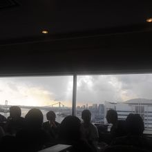 店内から見た外の風景ははこんな感じです