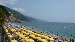 モンテロッソ・アル・マーレは夏バカンスがおススメ♪