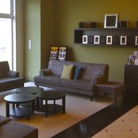 ロビーにはソファーがあり一休み出来る