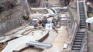 有馬温泉の象徴。ウオーキングの起点となる橋。