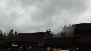 本殿に参拝出来ました