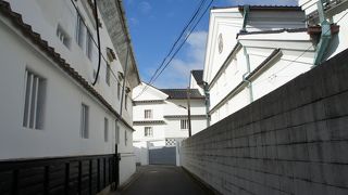 酒の街といった雰囲気がむんむんしています