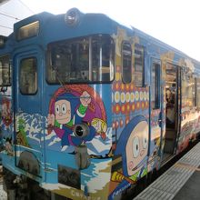 「忍者ハットリくん」列車