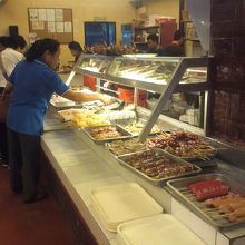 料理を選びます