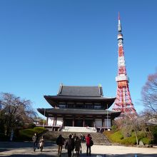 復興された本殿