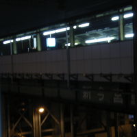 5階。窓からJR新今宮駅ホームが見えます