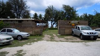 話題のメスクラの中でもビーチ沿いのオンザコーブ