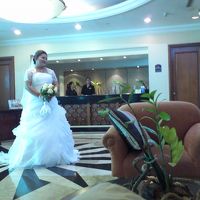 ロビー。花嫁さんがいました。