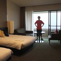 ヘランダに向かって。