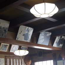 貴重な鉄道写真が飾られています