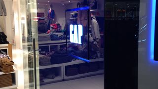 北館2階入り口付近にあります!!