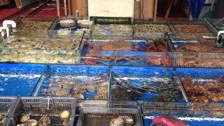 上海最大の魚市場