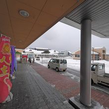 道の駅の奥にある