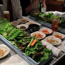 圧巻の野菜盛り