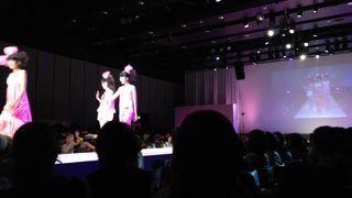 おしゃれなビル