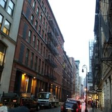 おしゃれな街。雨の日でも楽しい！