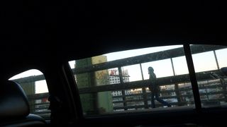 ニューヨークだと感じる橋