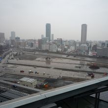 この日は雨でした