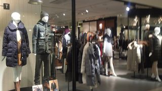 独特のおちゃれな服がありました