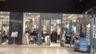 名古屋駅近くのＤＥＡＮ＆ＤＥＬＵＣＡ