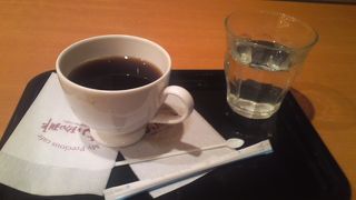 カフェ ヴィエンナ 新阪急八番街店