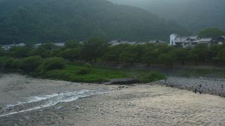 錦帯橋の下に流れている川