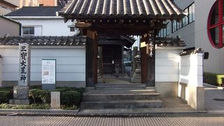 人魚伝説のお寺