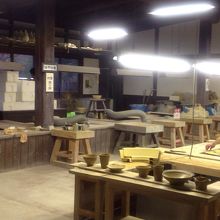 工房内です