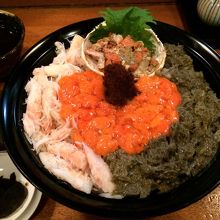 名物、親がに丼